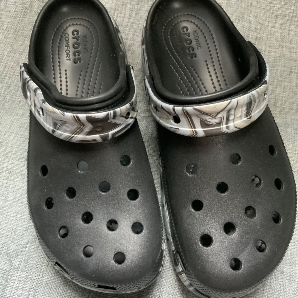 Black Platform Disco Crocs shoes, Size women’s 10 - Picture 2 of 9